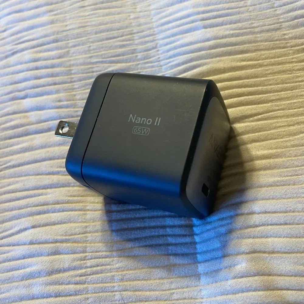 NWT anker phone charger bundle